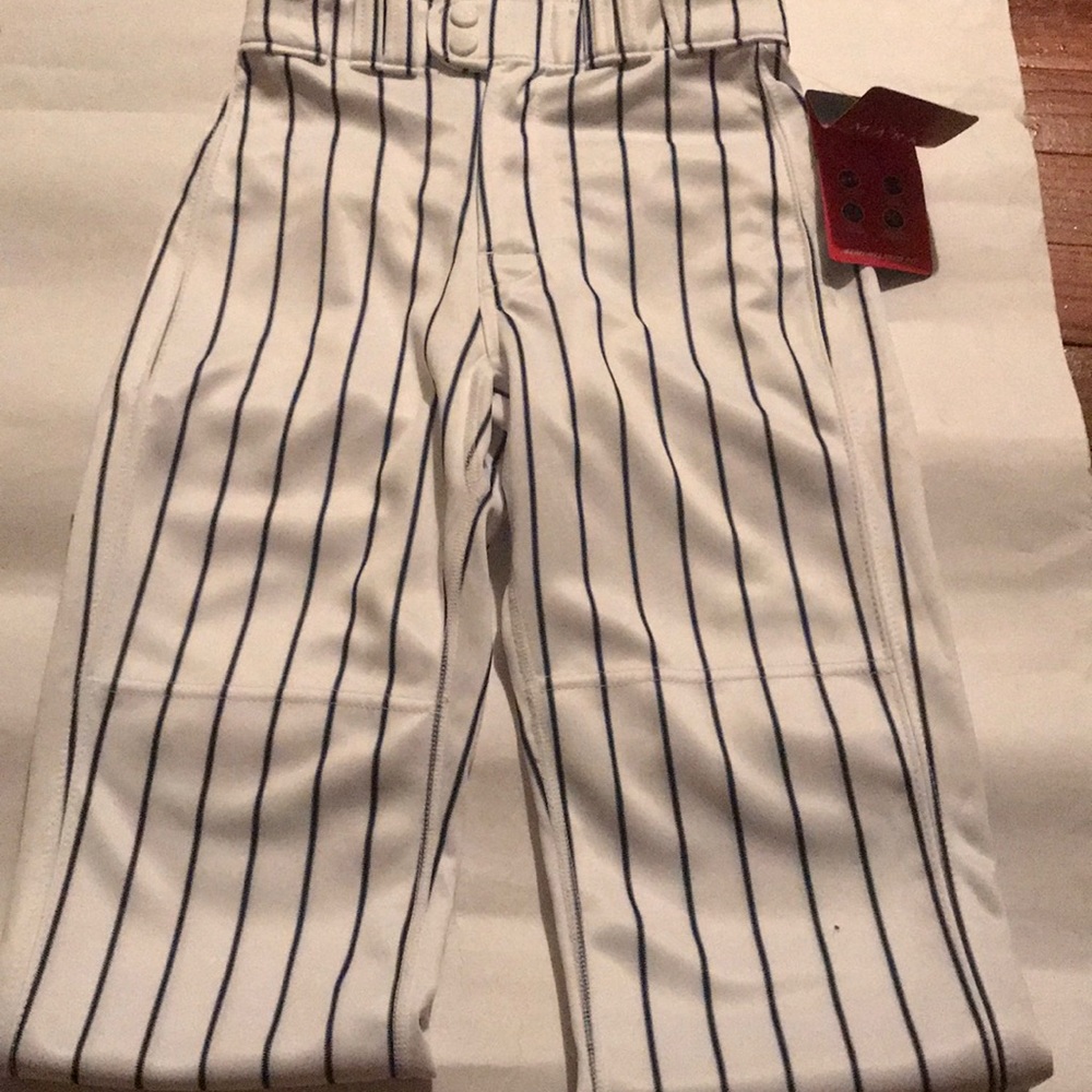 Youth size small Rawlings